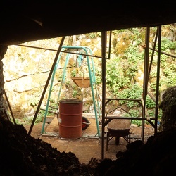 Giornata di scavo Grotta dei Manzi